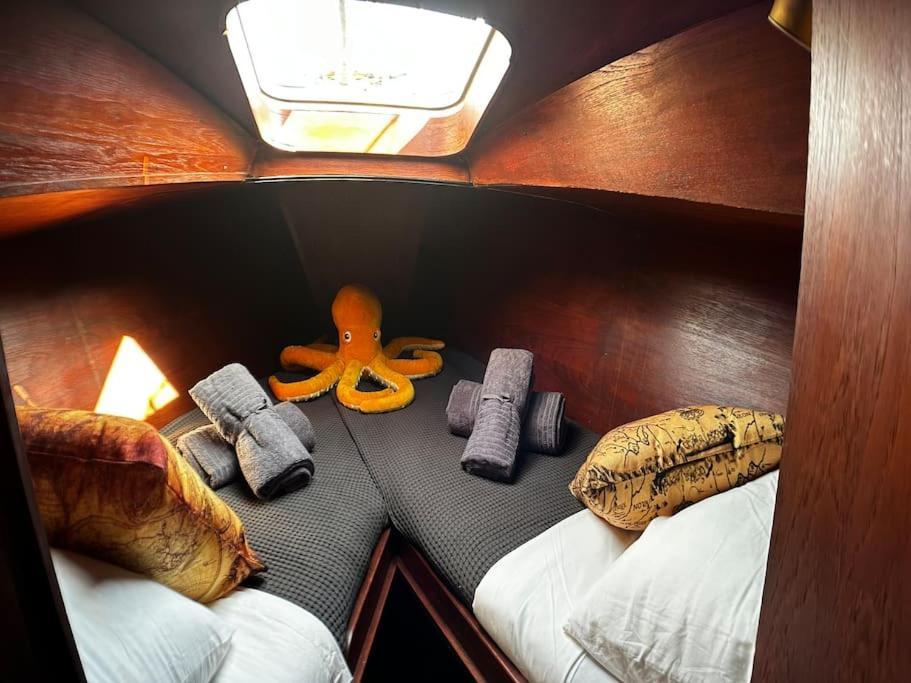 The Captains Locker - 30Ft Yacht San Miguel de Abona Exterior foto